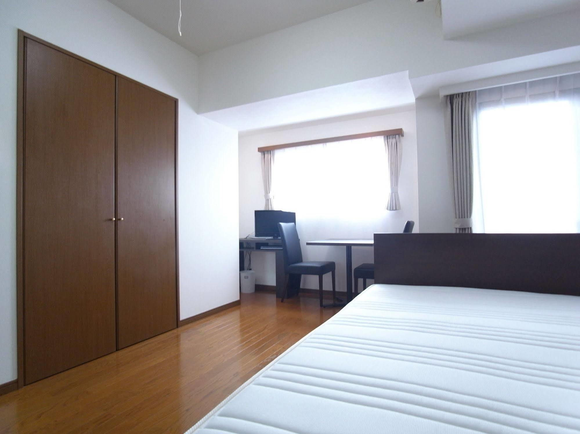 טוקיו Palace Studio Shinjuku Parkside מראה חיצוני תמונה